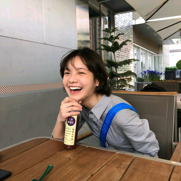 微信性感高颜值时尚女生头像