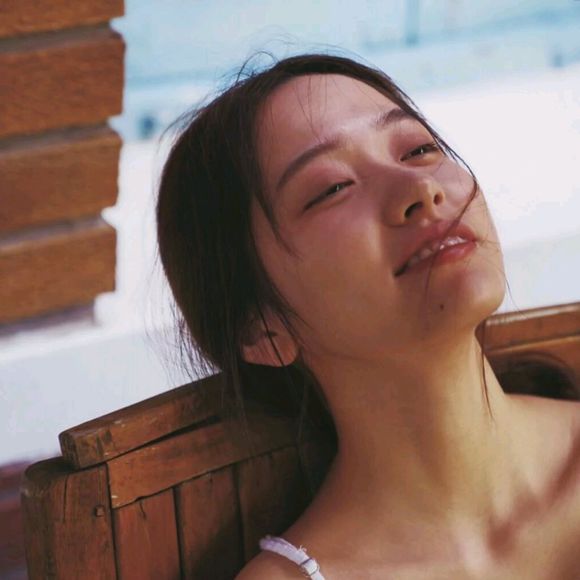 微信好看的时尚女神女生头像