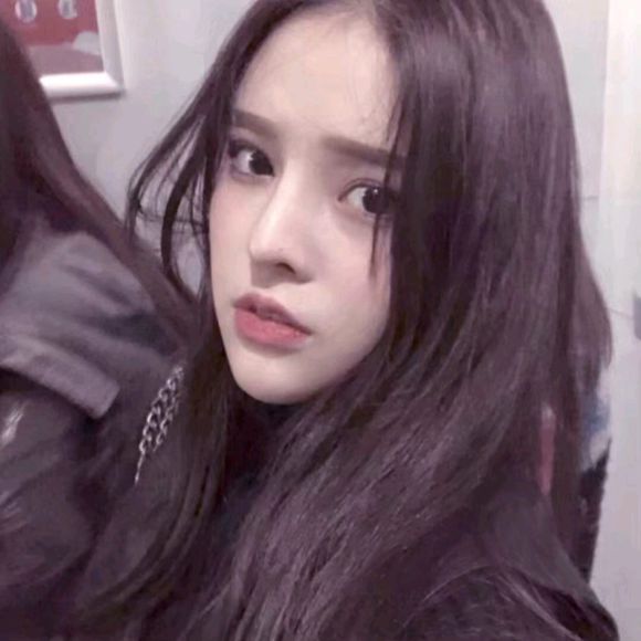 性感好看的女生头像