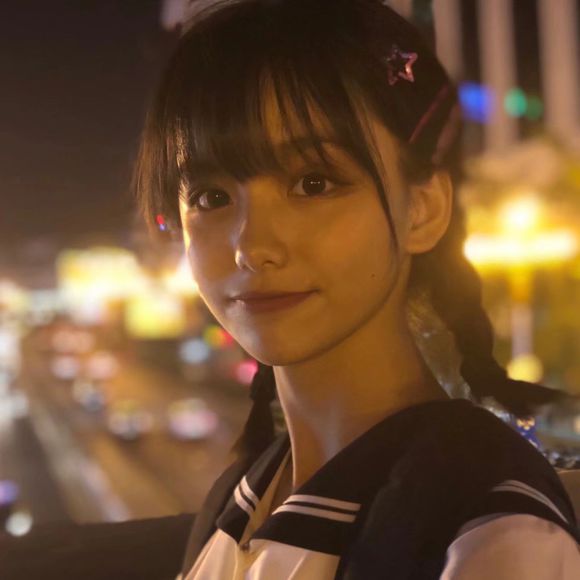 清新气质好看女生头像