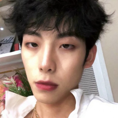 颓废伤感非主流的微信男生头像