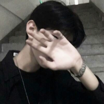 颓废伤感非主流的微信男生头像