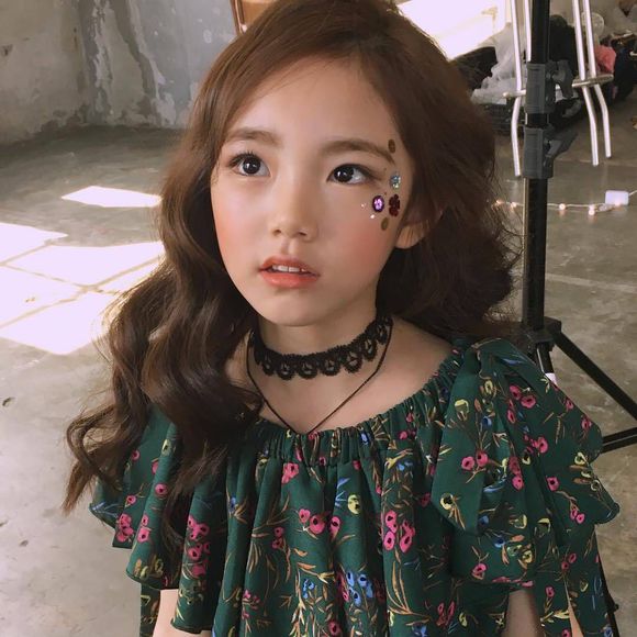 性感好看的女生头像