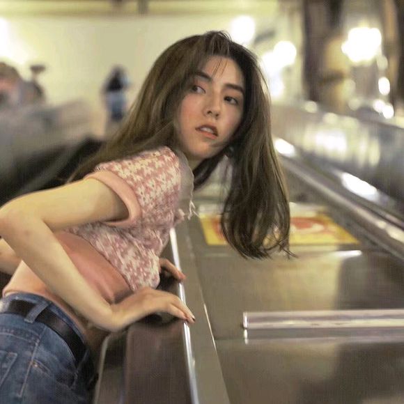 性感好看的女生头像