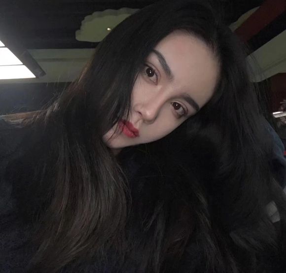 性感好看的女生头像