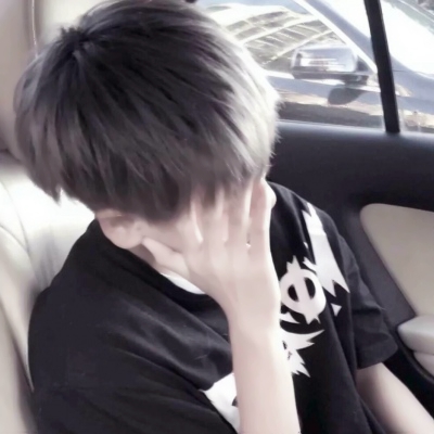 颓废伤感非主流的微信男生头像