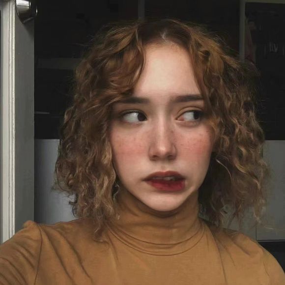 清新气质好看女生头像