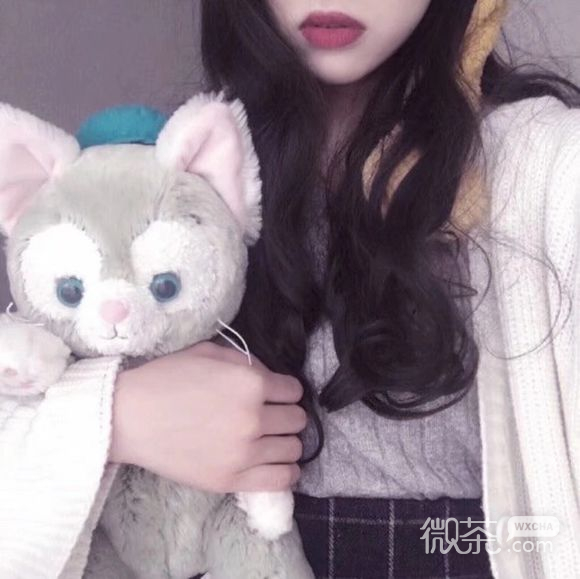 阳光深沉时尚女生头像