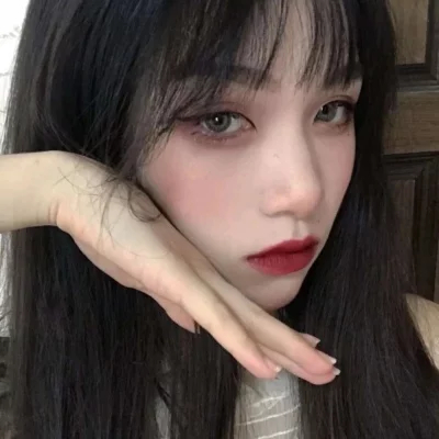 非主流潮流性感女生头像