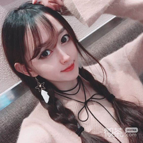 小清新深沉时尚女生头像