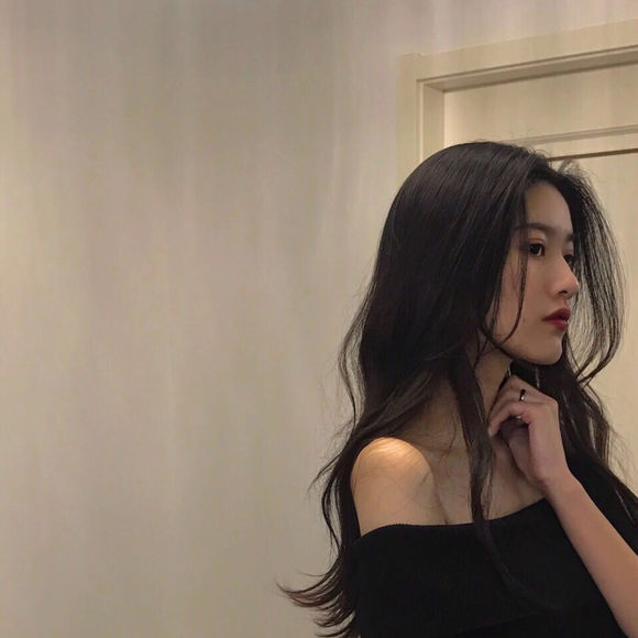 微信清新性感女生头像