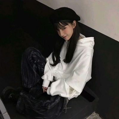 唯美好看的微信戴帽子女生头像
