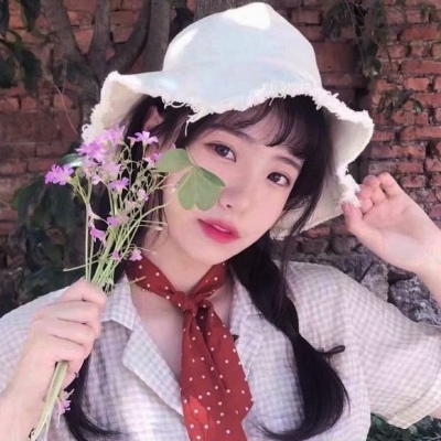 唯美好看的微信戴帽子女生头像