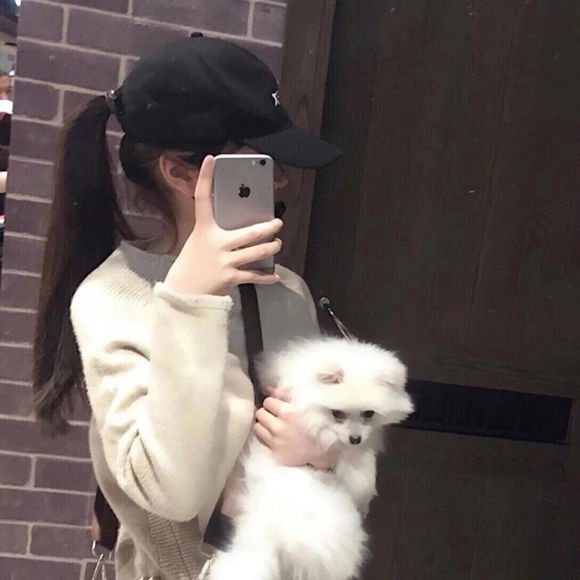 粉嫩清新深沉时尚女生头像