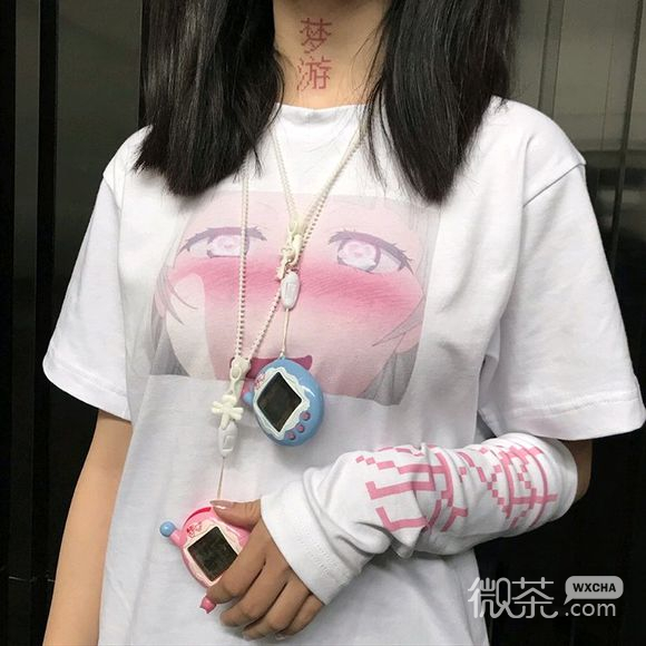 长发时尚清纯女生头像