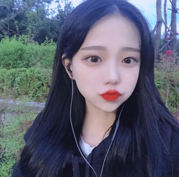 清新可爱佛系女生头像