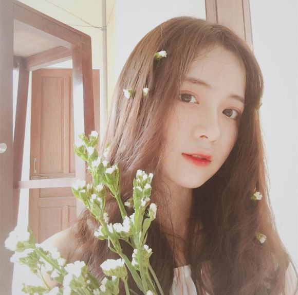 清新可爱佛系女生头像