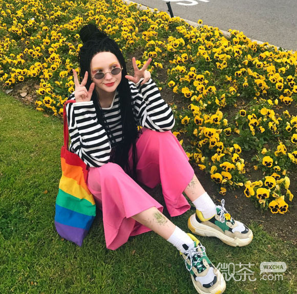 深沉唯美性感女生头像