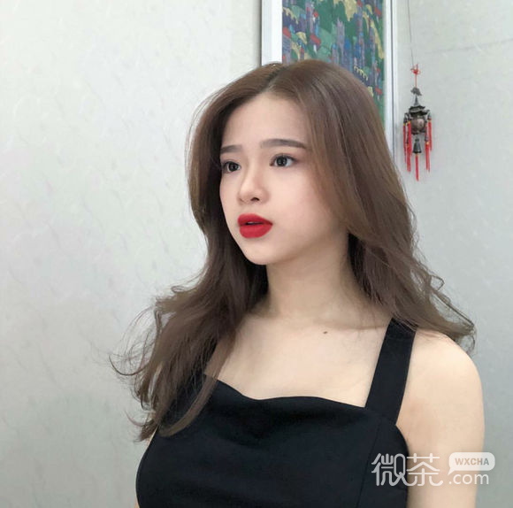 深沉唯美性感女生头像