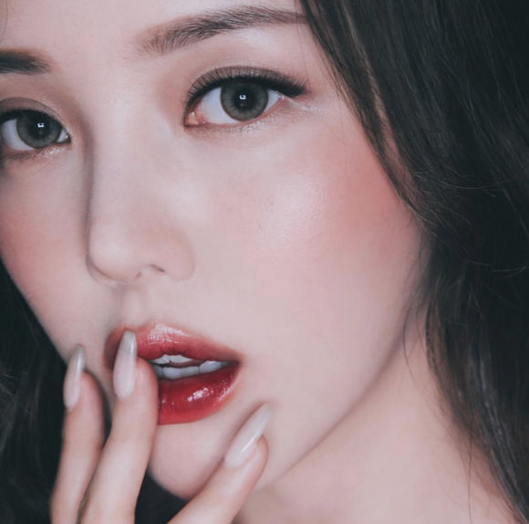 性感时尚潮流女生头像