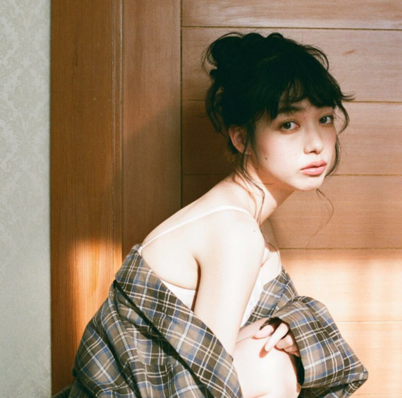 阳光清纯时尚女生头像