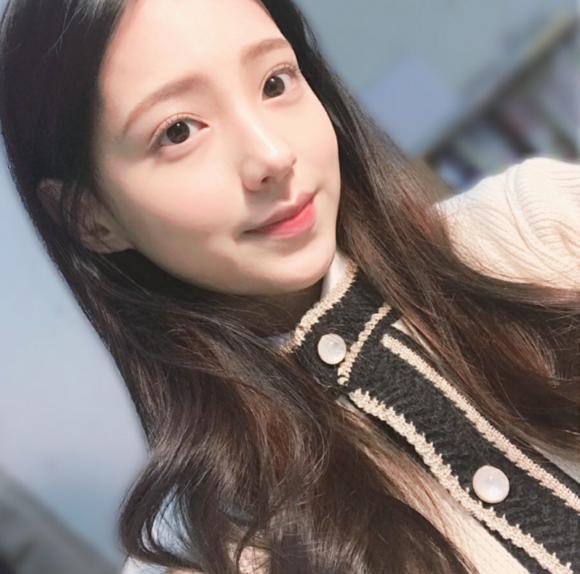 阳光清纯时尚女生头像