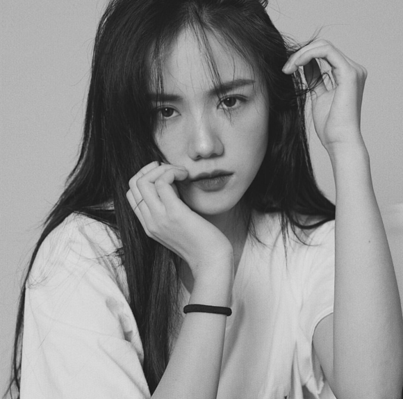 超拽性感时尚微信女生头像