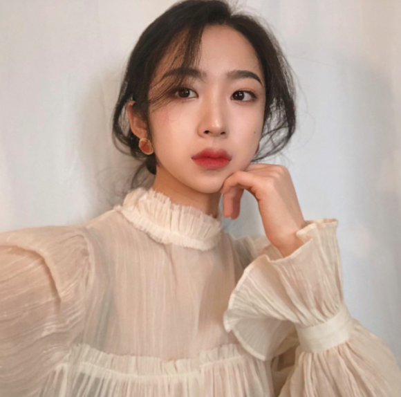 阳光清纯时尚女生头像