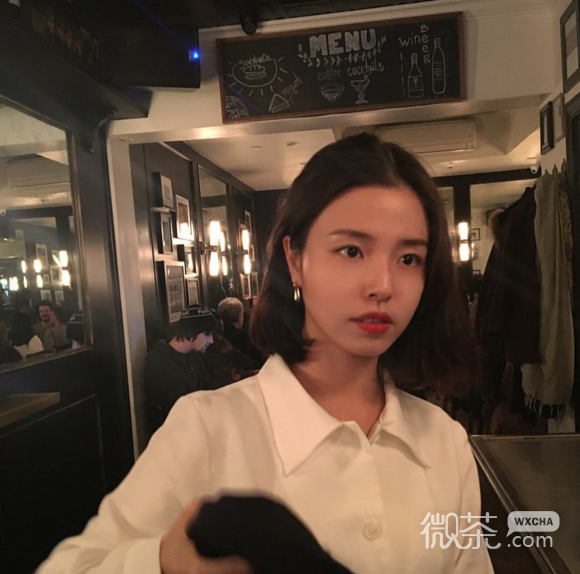 性感成熟深沉女生头像