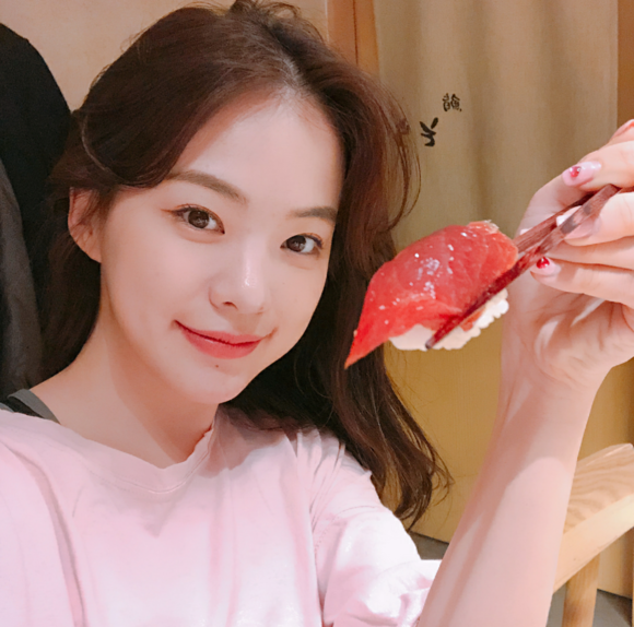 超拽性感时尚微信女生头像