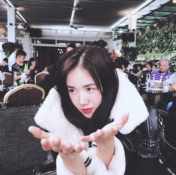 超拽性感时尚微信女生头像