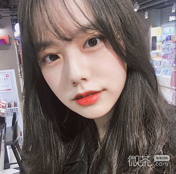 文艺性感时尚女生头像