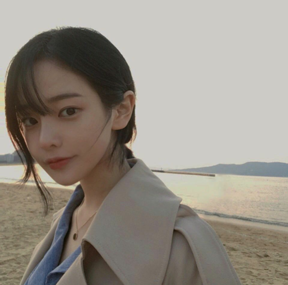 超拽性感时尚微信女生头像