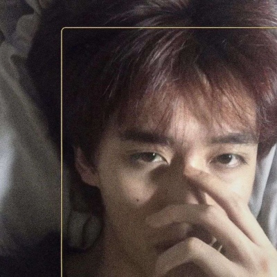 个性帅气的微信丧气男生头像