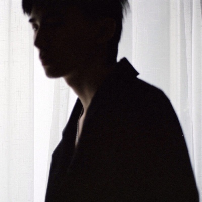 个性帅气的微信丧气男生头像