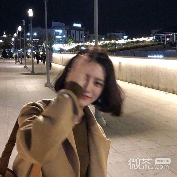 阳光深沉御姐时尚女生头像
