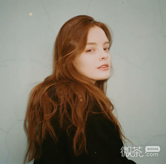 深沉性感女生头像