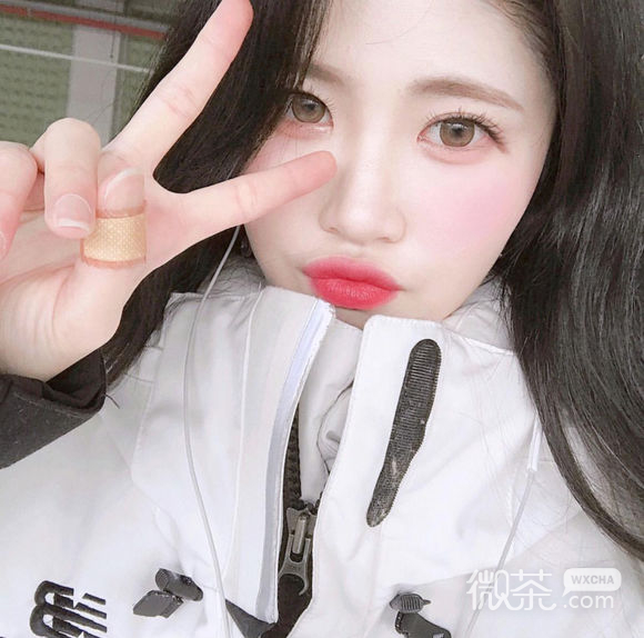 深沉性感女生头像