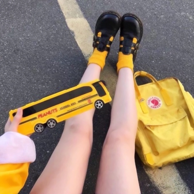 个性好看的微信女生部位头像