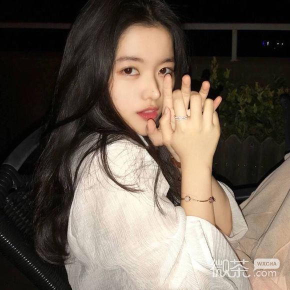阳光清纯深沉女生头像