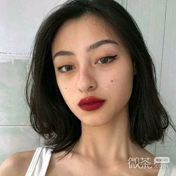 成熟高冷阳光是女生头像