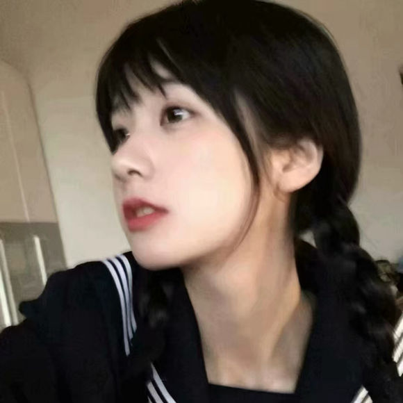 高冷成熟时尚女生头像