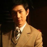 成熟帅气的微信中年男人头像