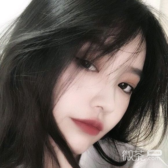 佛系长发时尚女生头像
