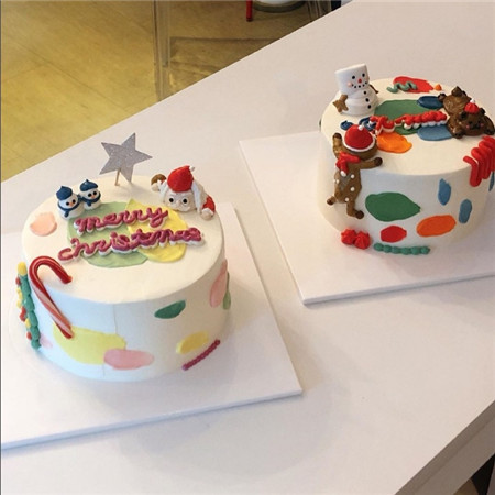 可爱好看的微信卡通风格生日蛋糕图片