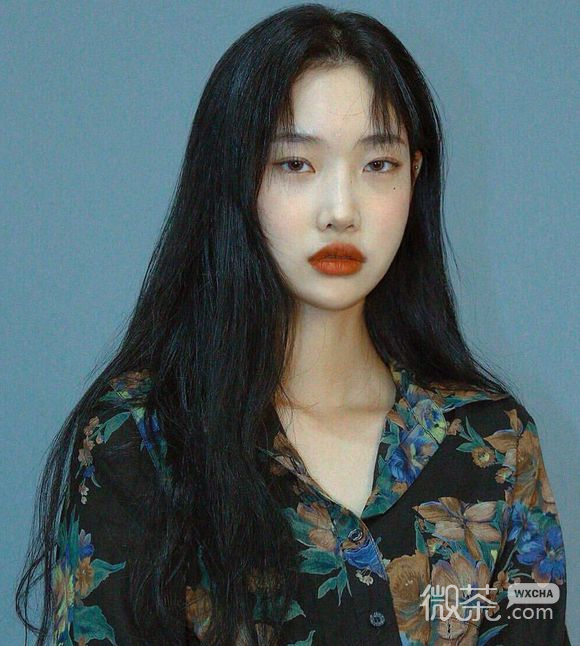 洒脱激萌女生头像