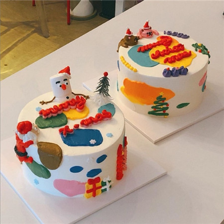 可爱好看的微信卡通风格生日蛋糕图片