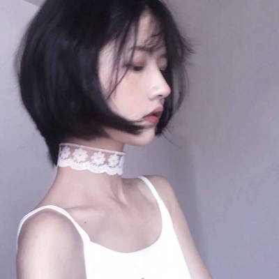 狂拽酷炫吊炸天的微信霸气女生头像