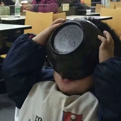 奇葩搞怪的微信真人情侣头像