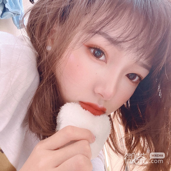 深沉成熟女生头像